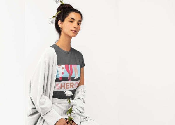 monochromatic-t-shirt-of-a-woman-holding-some-roses-32784